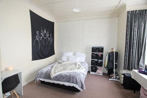 Photo of property in 49 Howe Street, North Dunedin, Dunedin, 9016