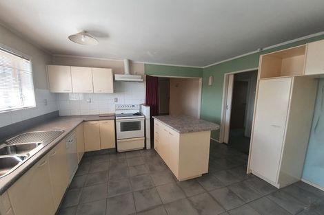 Photo of property in 2/108 Beach Road, Pahurehure, Papakura, 2113