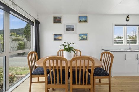 Photo of property in 6 Gem Street, Pukehangi, Rotorua, 3015