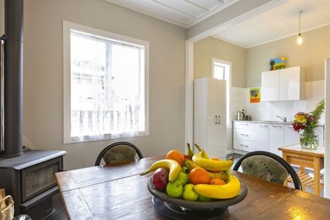 Photo of property in 90 George Street, Tuakau, 2121