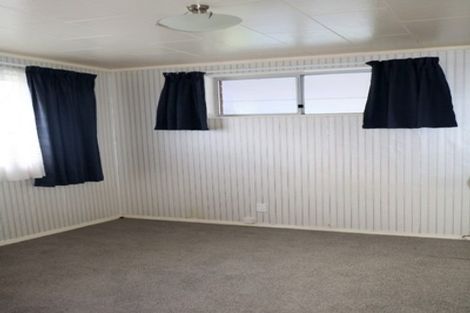 Photo of property in 9b Nevada Grove, Totara Park, Upper Hutt, 5018