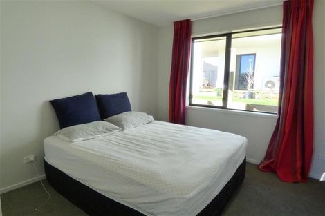 Photo of property in 70 Dillon Drive, Bell Block, New Plymouth, 4312