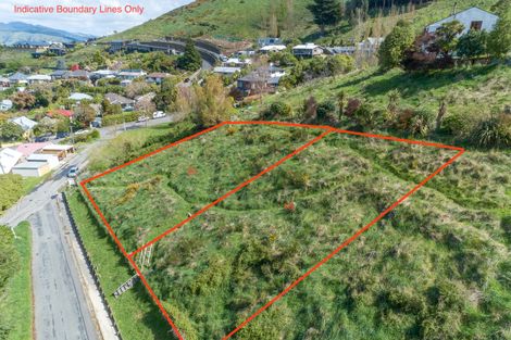 Photo of property in 18 Harmans Road, Lyttelton, 8082