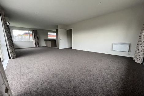 Photo of property in 9 Kydd Lane, Hornby, Christchurch, 8042