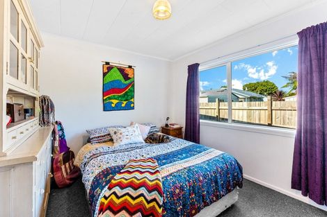 Photo of property in 13a Bentinck Street, Wallaceville, Upper Hutt, 5018