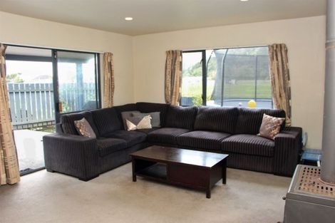 Photo of property in 11 Baillie Place, Cobden, Greymouth, 7802