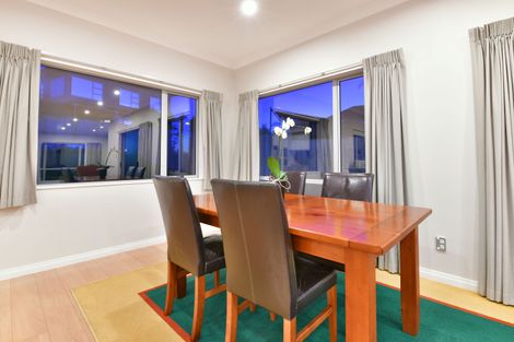 Photo of property in 16 Bartlett Drive, Silverdale, 0932