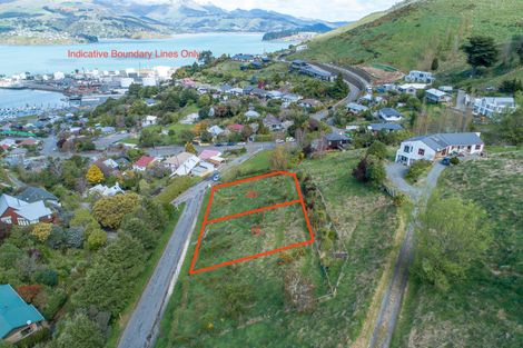 Photo of property in 18 Harmans Road, Lyttelton, 8082