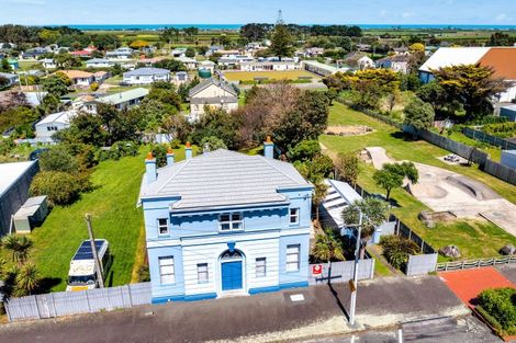 Photo of property in 58 South Road, Manaia, 4612