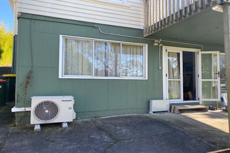 Photo of property in 12 Surat Place, Glen Eden, Auckland, 0602