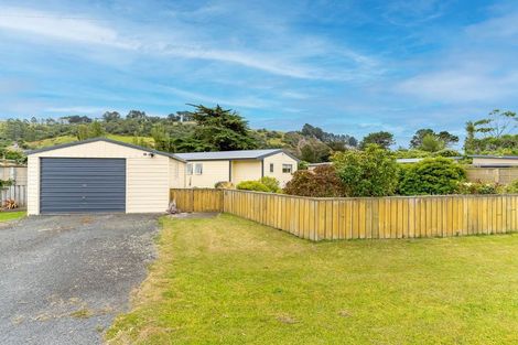 Photo of property in 47 Driver Street, Long Beach, Port Chalmers, 9081