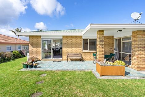 Photo of property in 13 Elm Place, Tikipunga, Whangarei, 0112