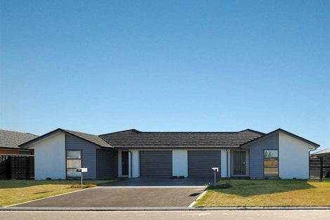 Photo of property in 19 Ragley Way, Rolleston, 7615