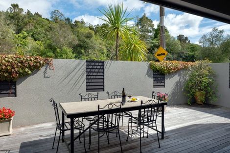 Photo of property in 19 Okareka Loop Road, Lake Okareka, Rotorua, 3076