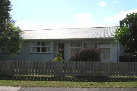 Photo of property in 45 Barrys Road, Glendene, Auckland, 0602