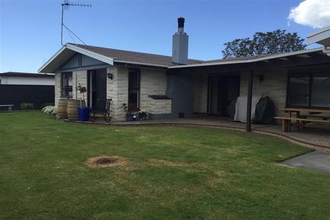 Photo of property in 6 Neagle Place, Greenmeadows, Napier, 4112