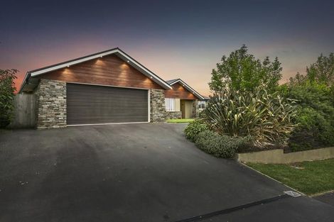 Photo of property in 9 Sunninghurst Drive, Fairfield, Dunedin, 9018