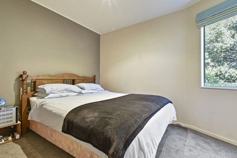 Photo of property in 57a Ribbonwood Crescent, Goodwood Heights, Auckland, 2105