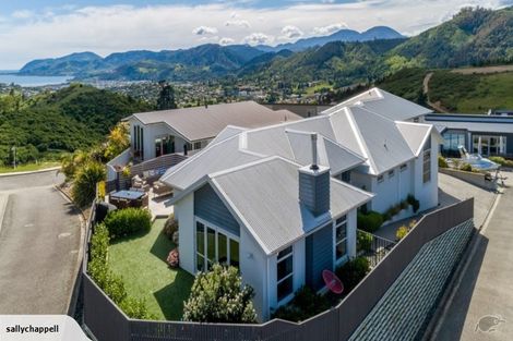 Photo of property in 16 Istana Place, Britannia Heights, Nelson, 7010