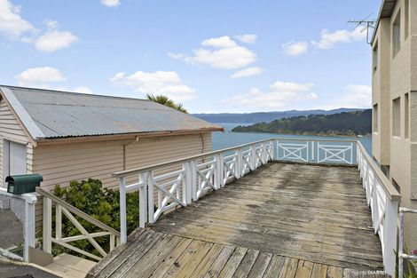 Photo of property in 51 Grafton Road, Roseneath, Wellington, 6011