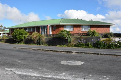 Photo of property in 3090 Mountain Road, Midhirst, Stratford, 4394