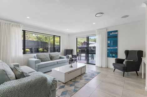 Photo of property in 17 Wautaiti Drive, Riverhead, 0820