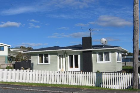Photo of property in 14 North Road, Kawakawa, 0210