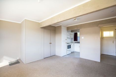 Photo of property in 27 Leslie Street, Waitara, 4320