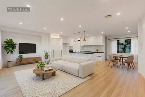 Photo of property in 16 Moki Place, Long Bay, Auckland, 0630