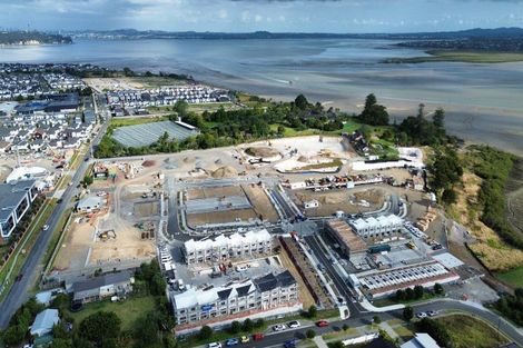 Photo of property in 4b Scott Road, Stanmore Bay, Whangaparaoa, 0932