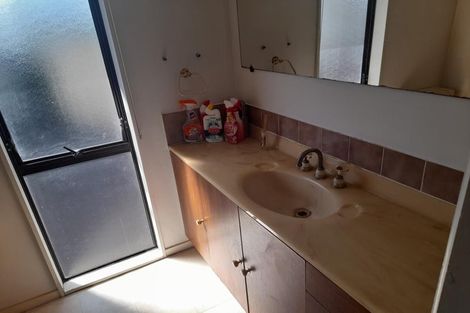 Photo of property in 4/117 Bucklands Beach Road, Bucklands Beach, Auckland, 2012