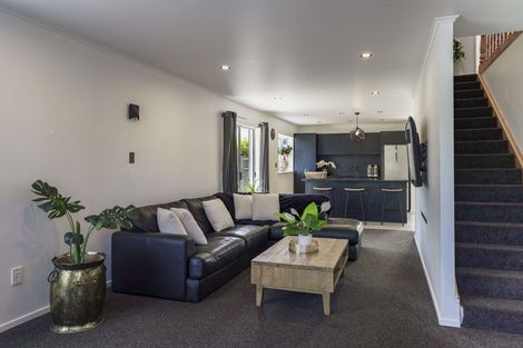 Photo of property in 93a Charles Street, Westshore, Napier, 4110