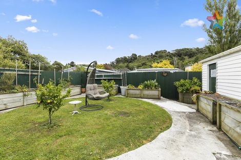 Photo of property in 71 Wellington Road, Wainuiomata, Lower Hutt, 5014