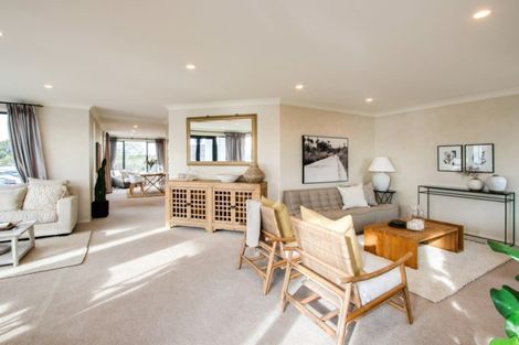 Photo of property in 28 Parade Street, Hospital Hill, Napier, 4110