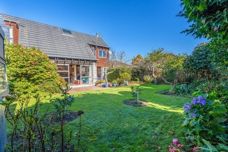 Photo of property in 1/23 Eastern Beach Road, Eastern Beach, Auckland, 2012