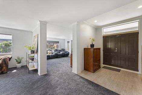 Photo of property in 39 Sycamore Close, Rangiora, 7400