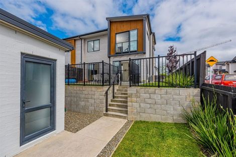 Photo of property in 17 Dorricott Avenue, Hobsonville, Auckland, 0616