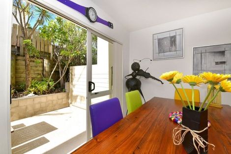 Photo of property in 26 Carento Way, Stanmore Bay, Whangaparaoa, 0932