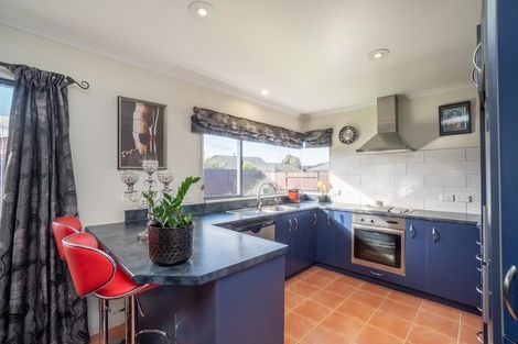 Photo of property in 155 Schnell Drive, Kelvin Grove, Palmerston North, 4414