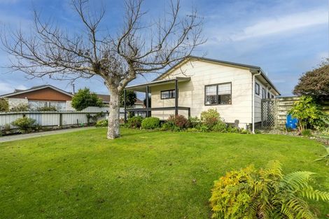 Photo of property in 6 Renata Road, Otaki, 5512
