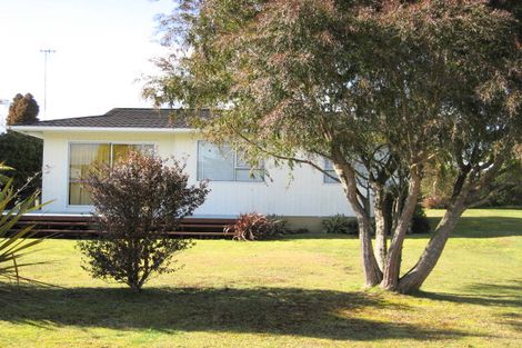 Photo of property in 13 Nisbet Terrace, Kinloch, Taupo, 3377