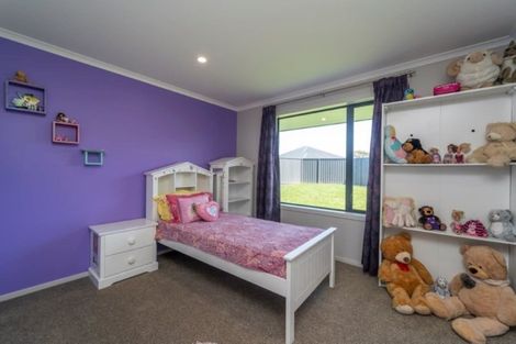 Photo of property in 7 Stoneleigh Drive, Solway, Masterton, 5810
