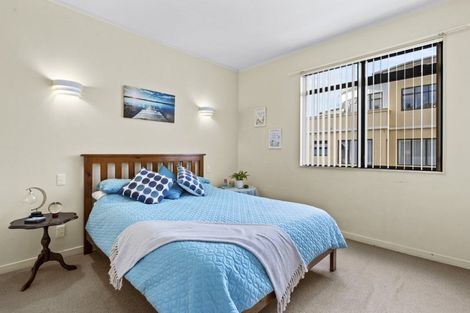 Photo of property in 568g Adelaide Road, Berhampore, Wellington, 6023