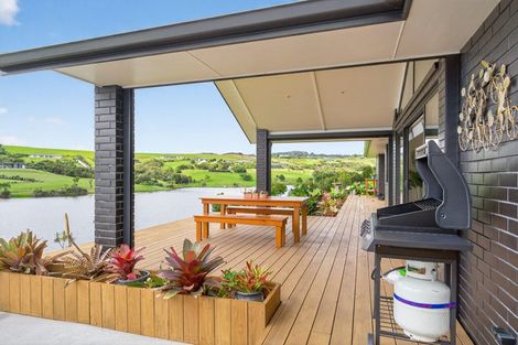 Photo of property in 29 Daniel Parade, Mangawhai, 0975