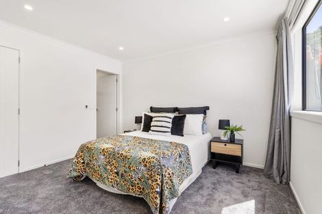 Photo of property in 48 Rangiora Avenue, Kaiwharawhara, Wellington, 6035