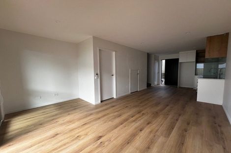 Photo of property in 6/21 Divich Avenue, Te Atatu South, Auckland, 0610