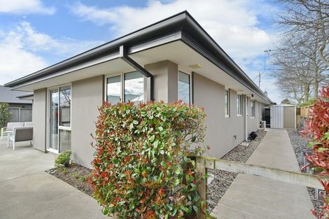 Photo of property in 25a Epsom Drive, Rangiora, 7400