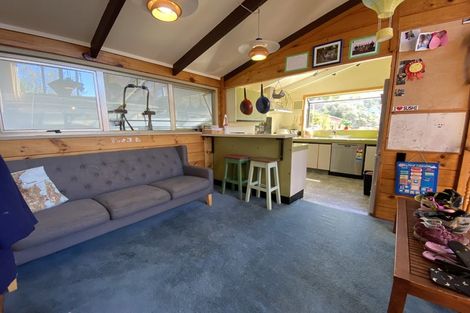 Photo of property in 7 Dundee Place, Crofton Downs, Wellington, 6035