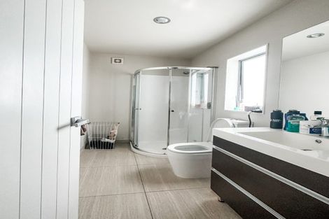 Photo of property in 28a Church Street, Onehunga, Auckland, 1061