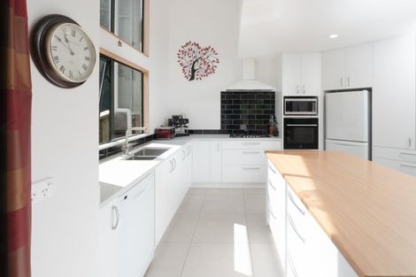 Photo of property in 101 Huia Street, Waikanae, 5391